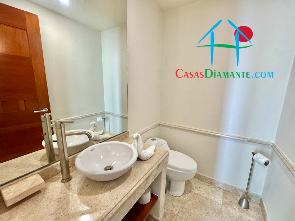 Torre Esmeralda 2 401 H - Baño de visitas 1